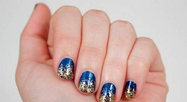 222082-nail-designs-blue-nails-with-gold-gradient-Copy