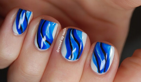 abstract-minimalist-water-nail-art-china-glaze-ride-the-waves-2-Copy