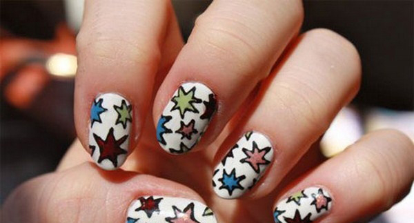 Latest-Autumn-Nail-Art-Designs-Trends-Fashion-For-Girls-2013-2014-6-Copy