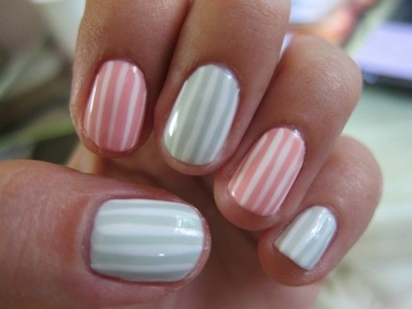 pastel-striped-nails (Copy)