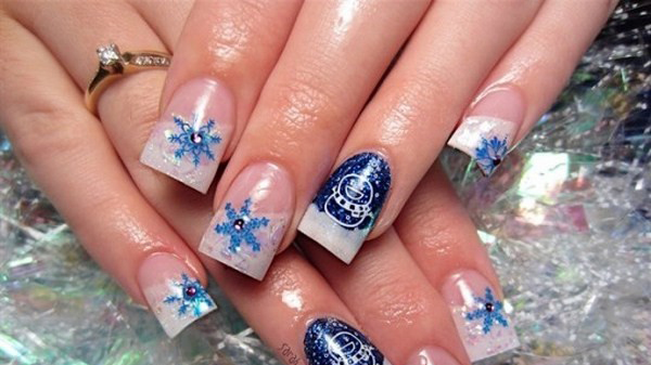 Gorgeous-Christmas-nail-art-designs-and-ideas-2013-14-Copy