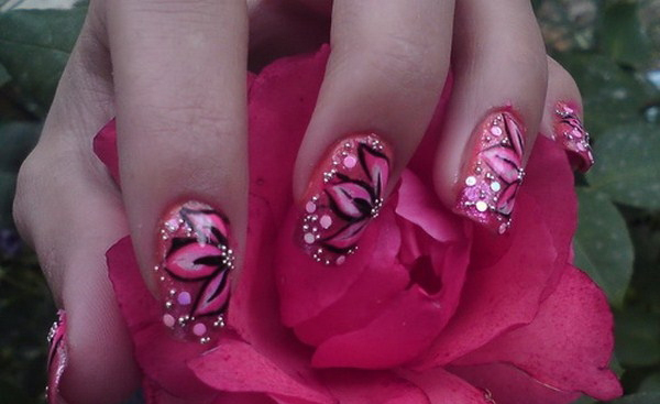 pink-flower-nail-art-for-wedding-Copy
