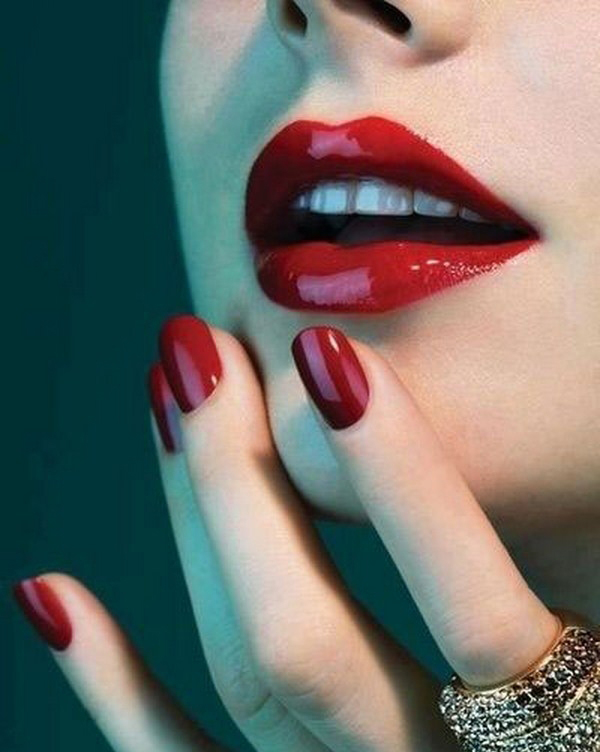 Simple-Red-Nail-Art-Designs-Ideas-For-Girls-2013-2014-4-Copy