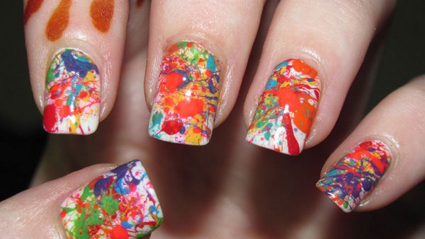 gel-nail-art-artistic-nail-art-design-with-colorful-and-abstract-dnail.in-Copy