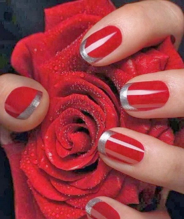 red-nail-designs-with-roses-Copy