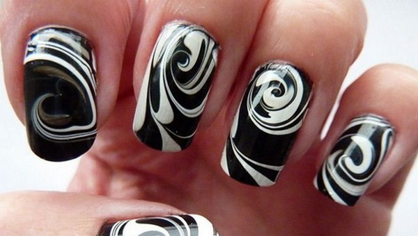 black-and-white-marble-nail-designs-Copy