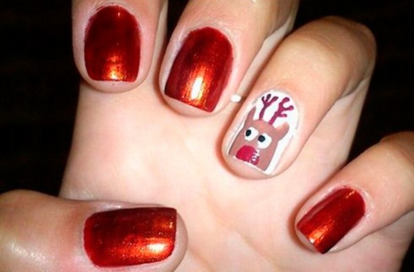 Rudolph-reds-Christmas-nails (Copy)