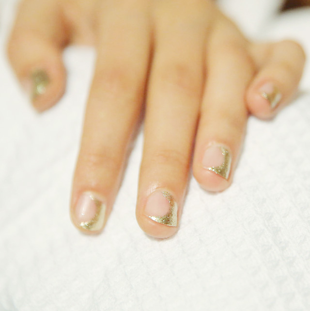 Zimmermann-beauty-nails-spring-2015