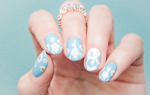 marc-jacobs-daisy-dream-nails-how-to1 (Copy)