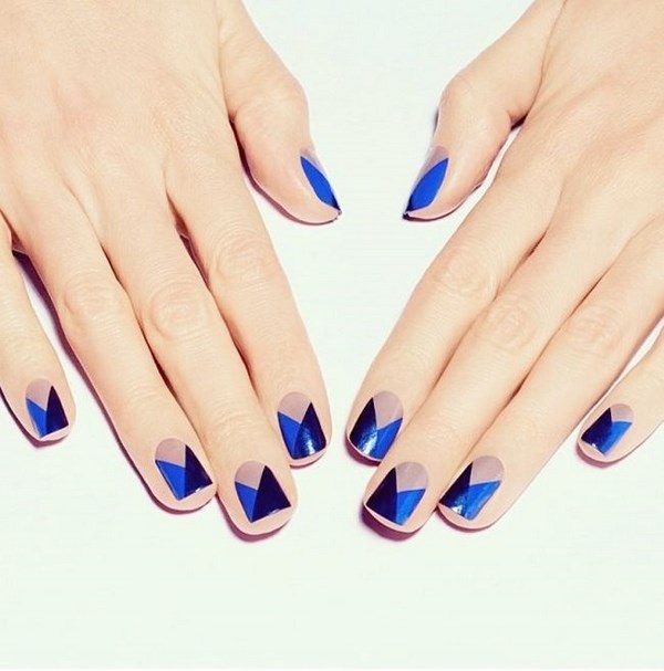 blue-geometric-nails (Copy)
