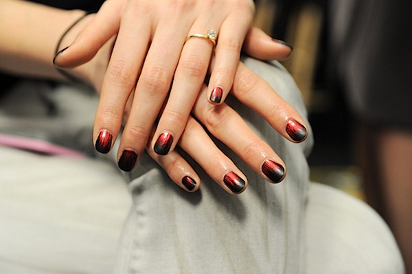 550x366xNicole-Miller-Butter-London-Nails-2014.jpg.pagespeed.ic.vxA36DlUwc (Copy)