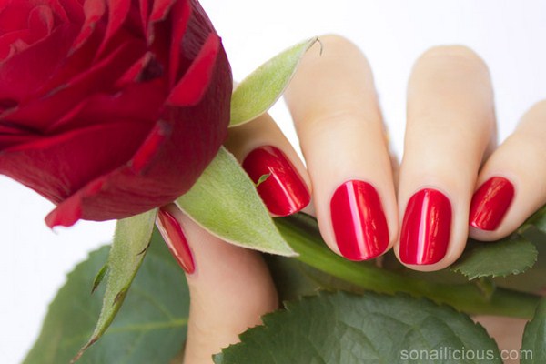 best-red-nail-polish1 (Copy)