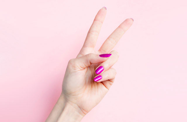 how-to-dry-nails-fast1