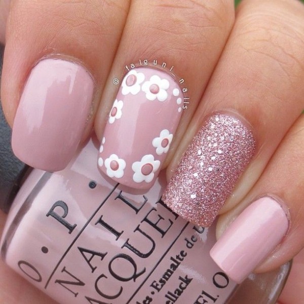 Flowers-and-Glitter-Pink-Nail-Designs