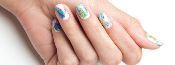 rainbow_brush_nails