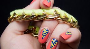 Mẫu Nail Mới: Tam Giác Điện Cho Mùa Hè