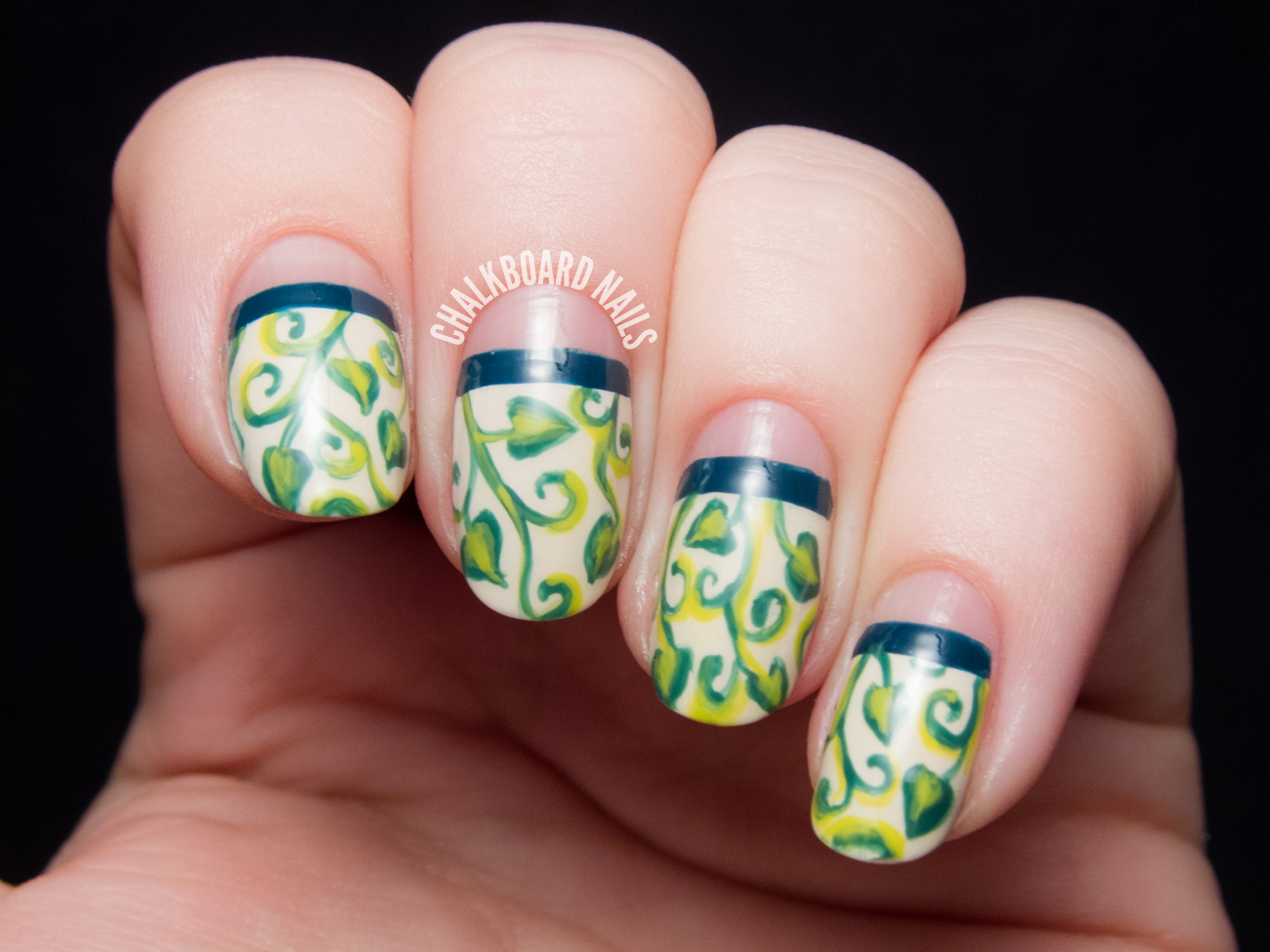 ivy-vine-blocking-nail-art-3