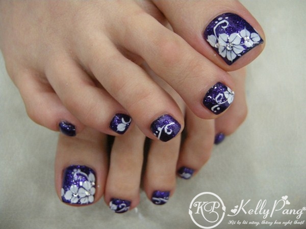 Toe-Nail-Designs-for-Kids (Copy)