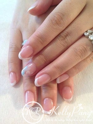embedded_french-nail-art-with-accent (Copy)
