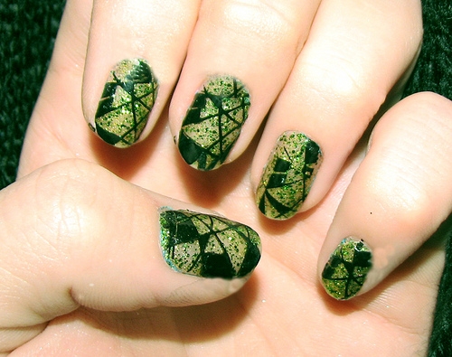 green_nails