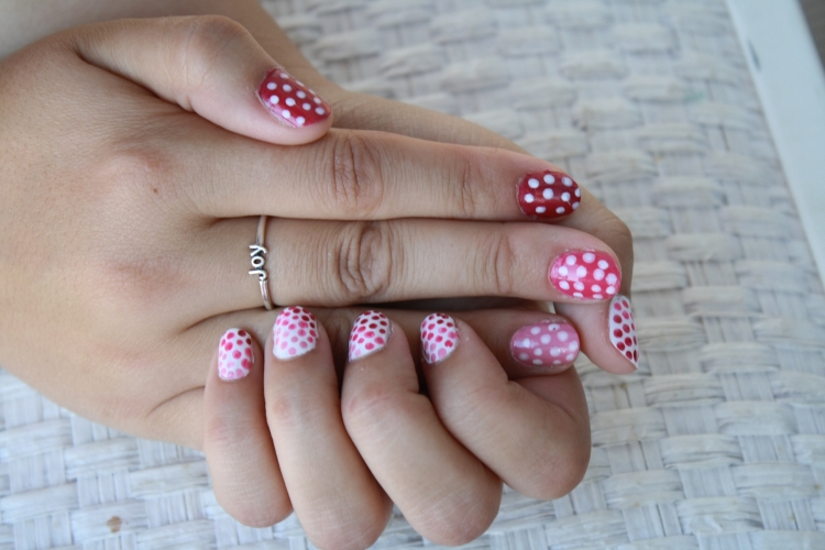 pink polka dot ombre nails 1